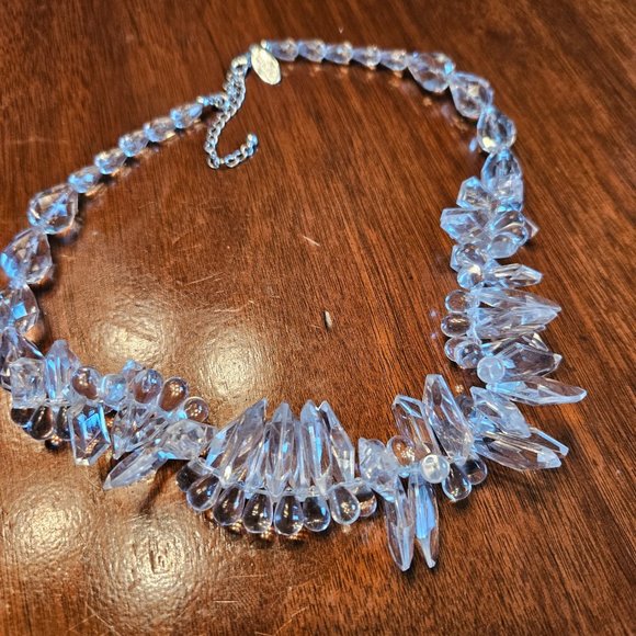 Mark for AVON Clear Rock of Ages Necklace - Picture 1 of 6